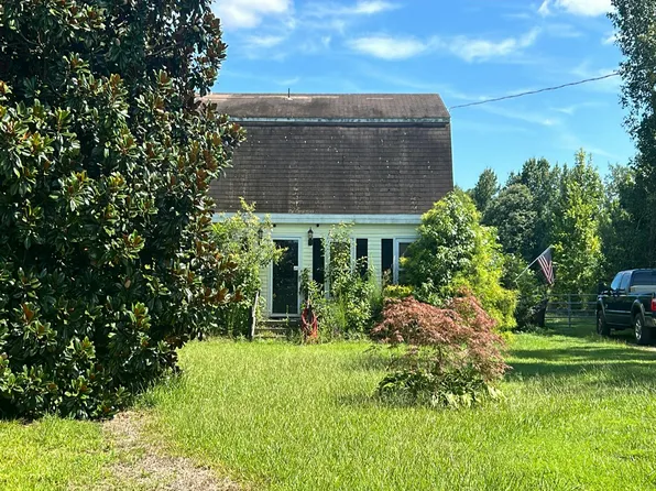 1725 Benefit Rd, Chesapeake, VA 23322