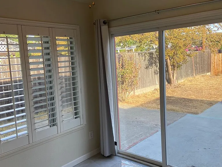 109 McKiernan Dr — Photo 9
