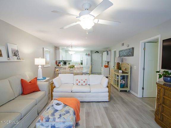 5th image of 22 Beaufort St #C