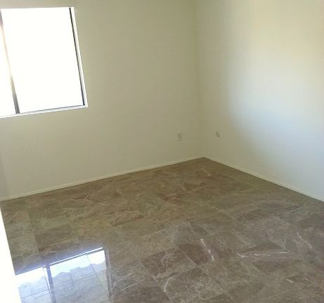 5th image of 3863 Highland Ave APT 5