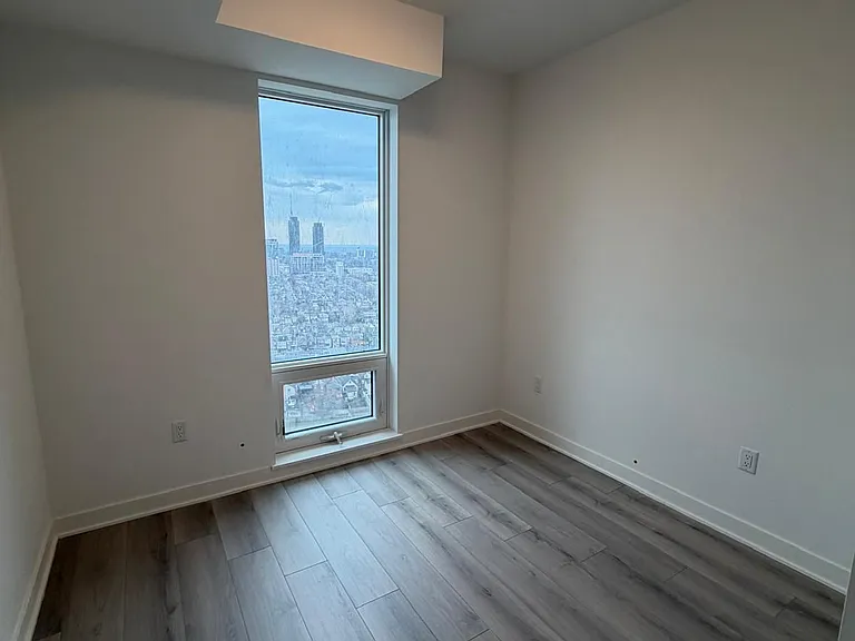 1185 Dupont St S #1909 — Photo 12