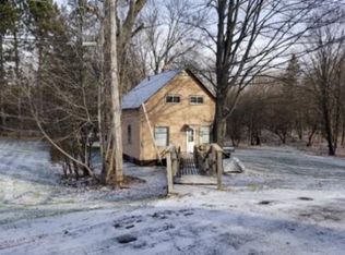 111 Robert St, Crystal Falls, MI 49920