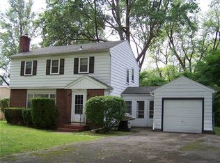 125 Sydenham Rd, Rochester, NY 14609