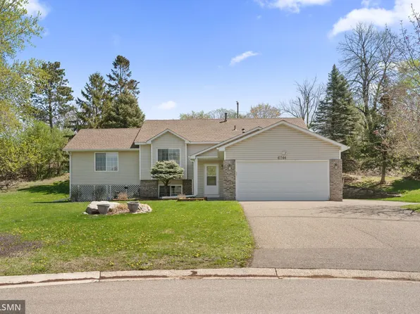 6744 13th Street Ct N, Oakdale, MN 55128