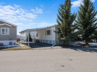 99 Arbour Lake Rd NW #299, Calgary, AB T3G4E4