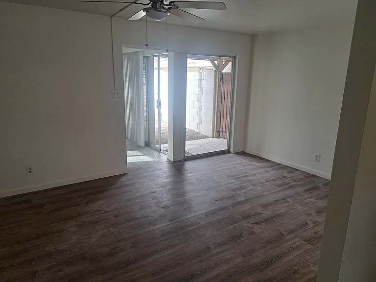 3638 E Glenrosa Ave #4 — Photo 5