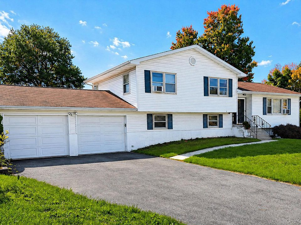 1st image of 61 Decker Drive