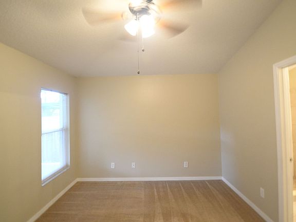 5th image of 10512 Blackmore Dr