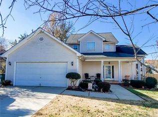 2016 Westminster Ln, Matthews, NC 28104