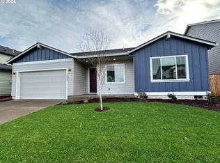 2447 W 8th Ave, Junction City, OR 97448