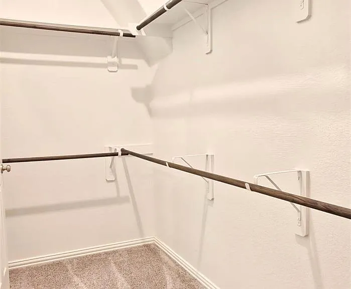 15715 Crosby Hall Dr — Photo 13