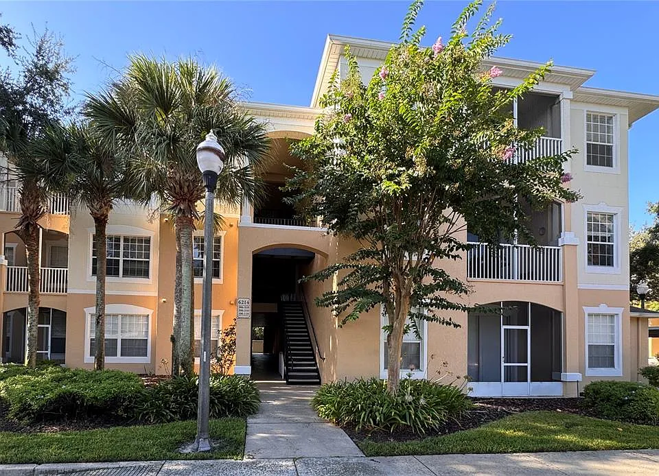 6214 Stevenson Dr #107