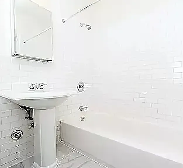244 E 78th St #1C — Photo 4