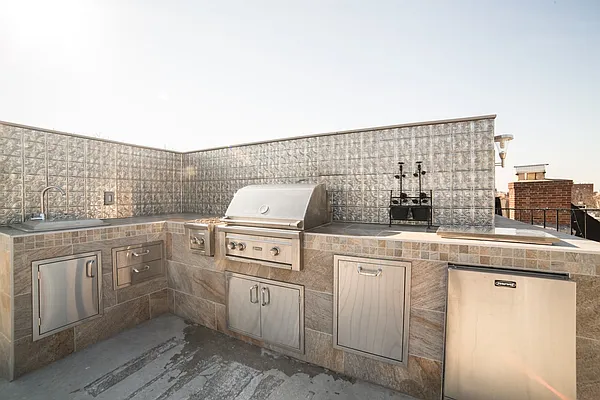 Sold by Owner | media 17