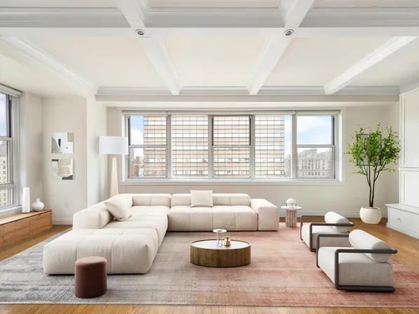 69 5th Avenue image 1 of 8