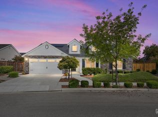 9406 Pearwood Way, Shafter, CA 93263