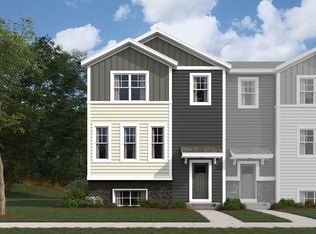 13636 Pine Dr, Rogers, MN 55374
