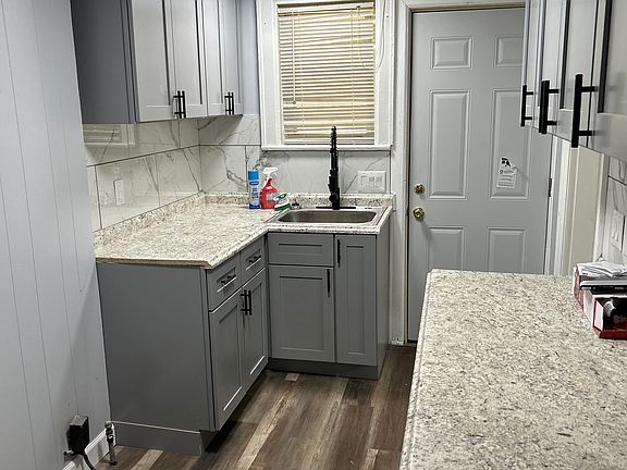4th image of 996-998 Lockbourne Rd