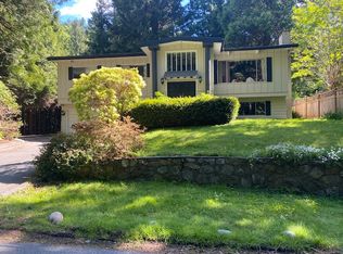 5550 Gallagher Pl, West Vancouver, BC V7W1N9