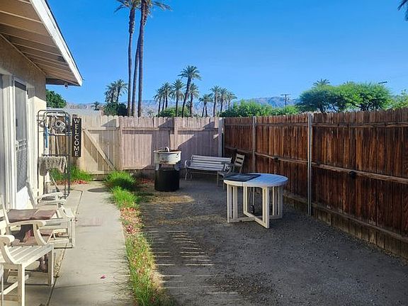 2nd image of 82298 Sierra Ave