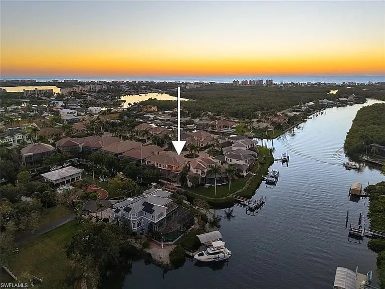 27556 River Reach Dr