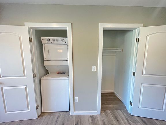 4th image of 7741-7745 Romaine St W #11