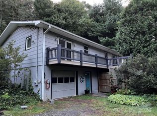 120 Bull Creek Rd, Asheville, NC 28805