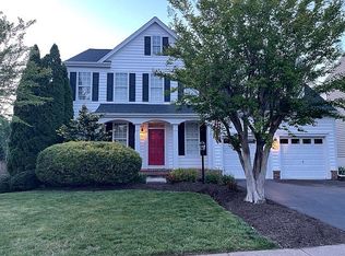 43536 Clivedon Ct, Ashburn, VA 20147