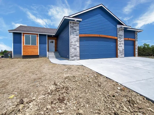 2730 E Ironstone St, Wichita, KS 67219