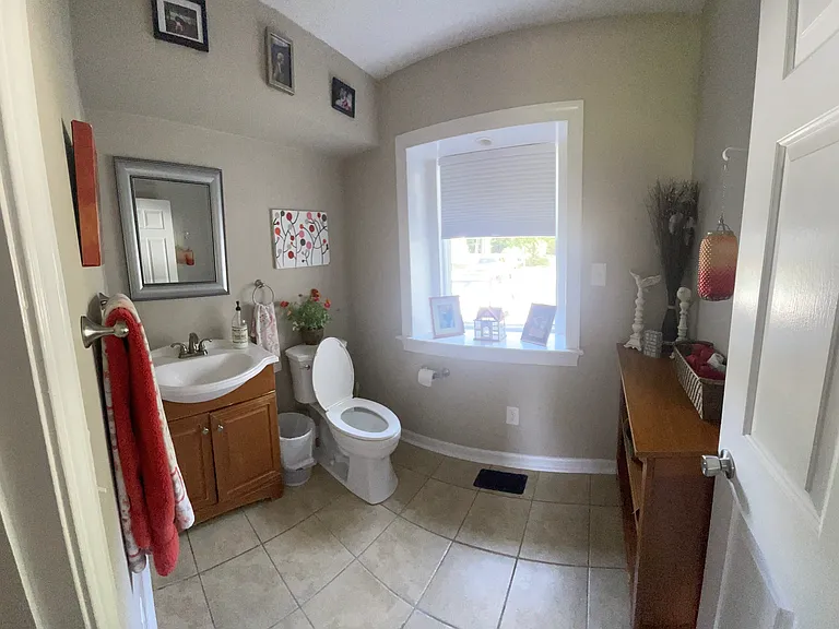 1115 Hornsbyville Rd — Photo 8