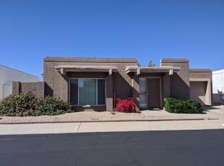 1022 E Michelle Dr, Phoenix, AZ 85022