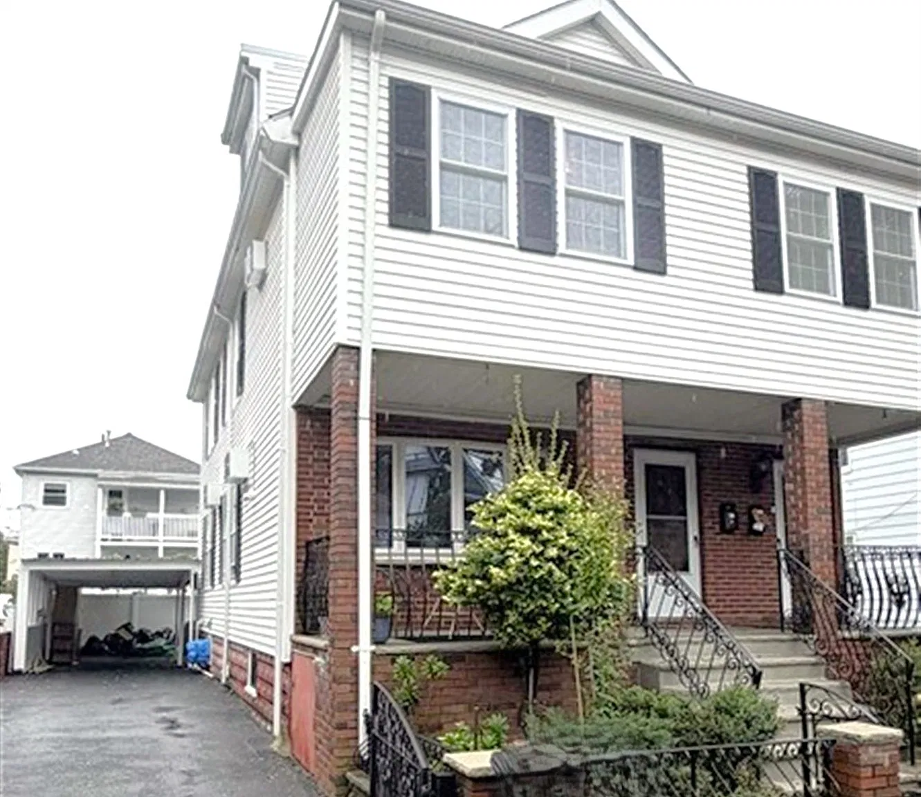 3 bed, 1400 sqft, $3,000 — Photo 1