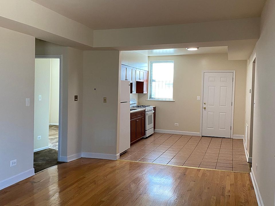 1st image of 6227 S University Ave #307