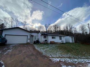 215 Stone St, Ishpeming, MI 49849