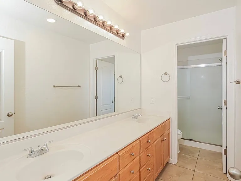 2742 Cobbler St — Photo 8