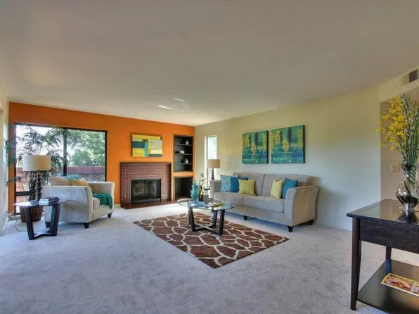 103 Peter Coutts Cir, Stanford, CA 94305