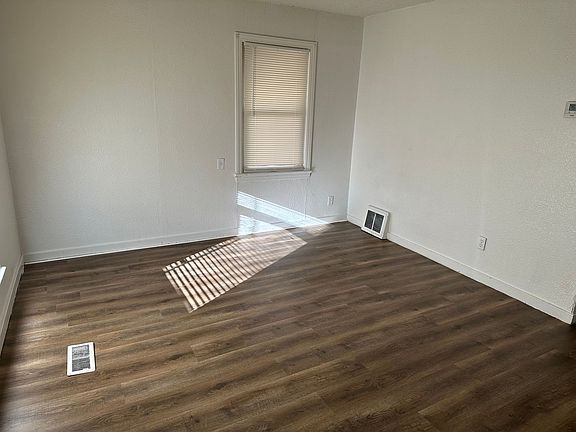 2nd image of 2631 Van Brunt Blvd