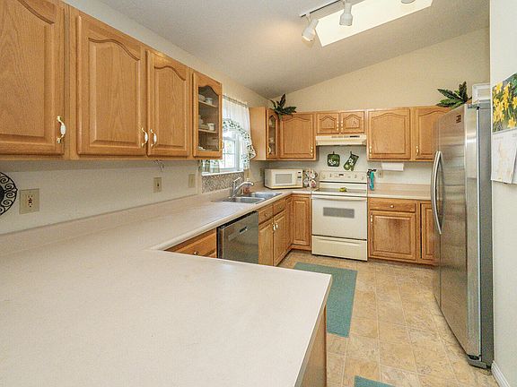 5th image of 10184 Falcon Ridge Dr