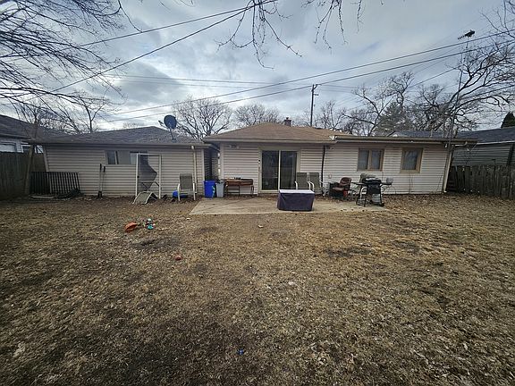 3rd image of 2907 Ridge Ave