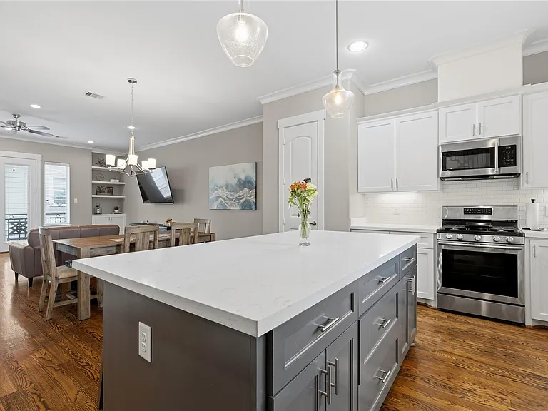 2604 Bevis St #D — Photo 11