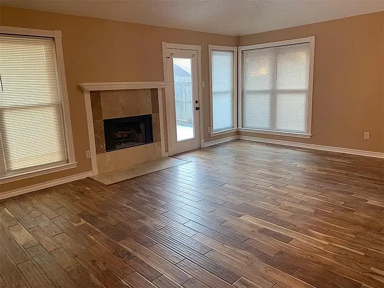 8617 Tamar Trl — Photo 7