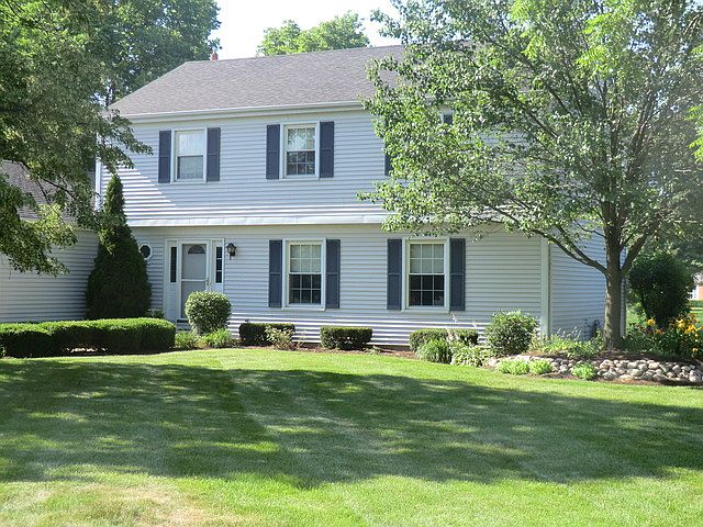 1st image of 881 Saint Andrews Way