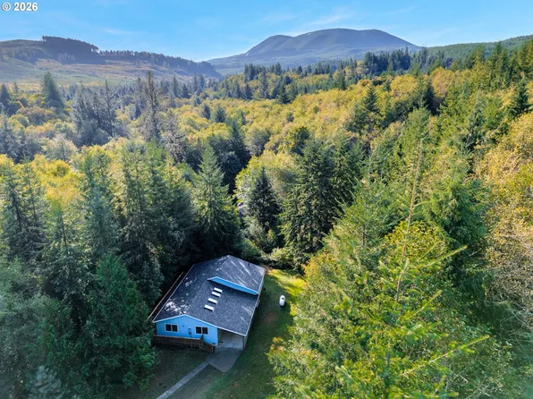 89022 Welch Rd, Astoria, OR 97103