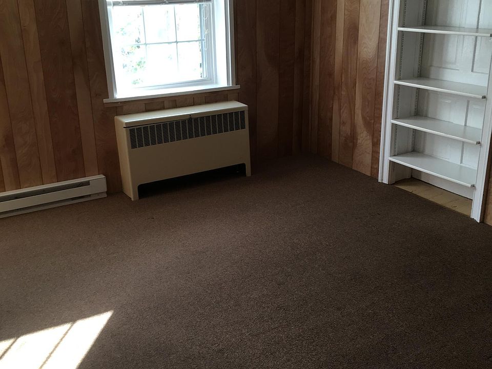 Front Bedroom - photo 1
