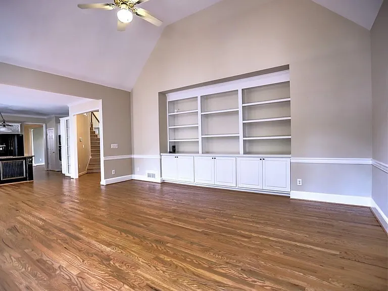 515 Mellbrook Ln — Photo 25