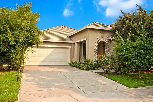 1st image of 1382 Paseo Belleza