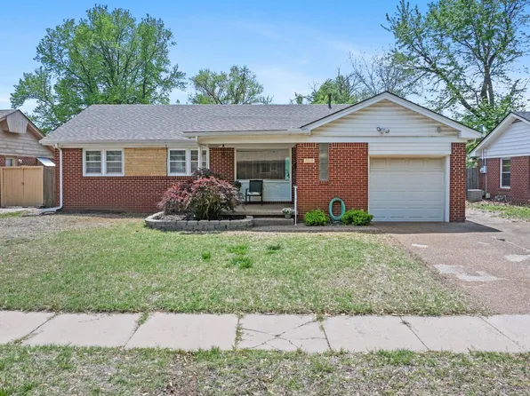 7715 E Clay St, Wichita, KS 67207