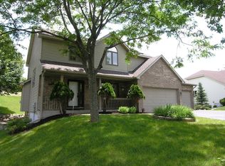 7349 Moonlight Ln, Eden Prairie, MN 55346