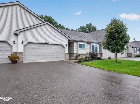 33009 Mitchell St, Grand Blanc, MI 48439