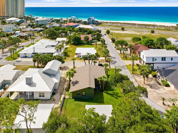17850 Lynn St, Panama City Beach, FL 32413
